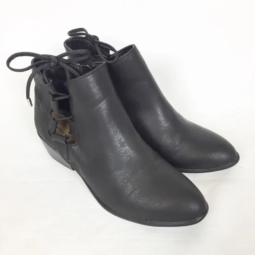 American Eagle Black Strappy Cutout Ankle booties Sz 6